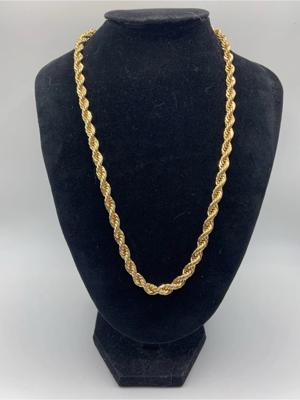 Gold Rope Chain Necklace for Women - Classic Twist Design
